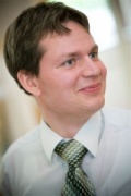 Дмитрий Кумановский, начальник аналитического отдела ИК "Ленмонтажстрой": "Пример Росатома показывает, что при реальной борьбе с внутренней коррупцией, с этой проблемой можно справиться" 